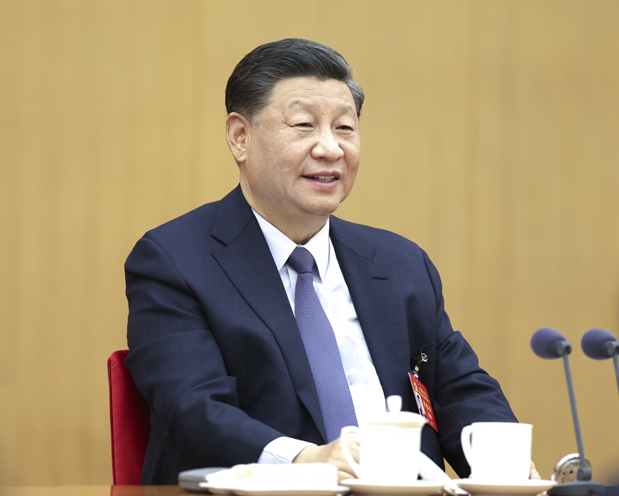 10月17日，習(xí)近平同志參加黨的二十大廣西代表團(tuán)討論。
